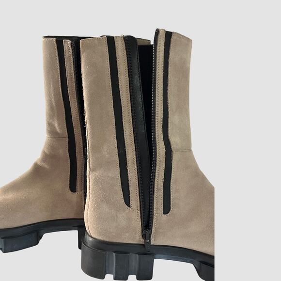 Free People Brooks Chelsea Boot Taupe Suede Lug Sole Mid Calf 39.5 / 9 - Picture 8 of 13